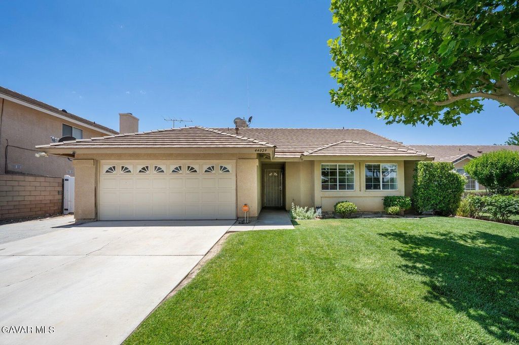 44029 Calston Avenue, Lancaster, CA 93535