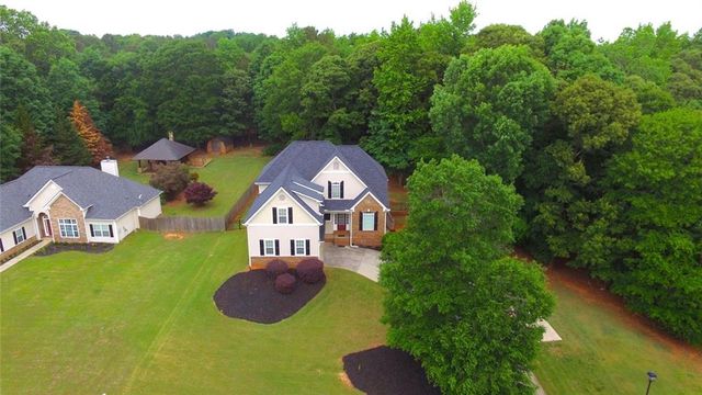 194 Palmer Court, Jefferson, GA 30549