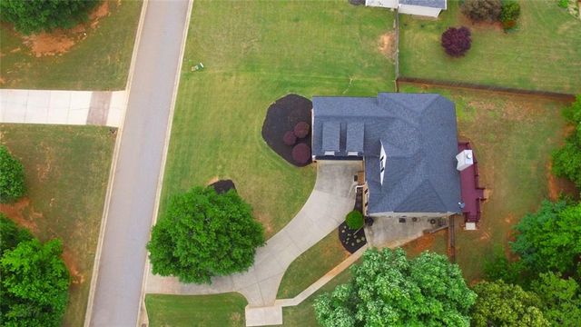 194 Palmer Court, Jefferson, GA 30549
