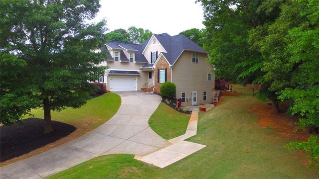 194 Palmer Court, Jefferson, GA 30549