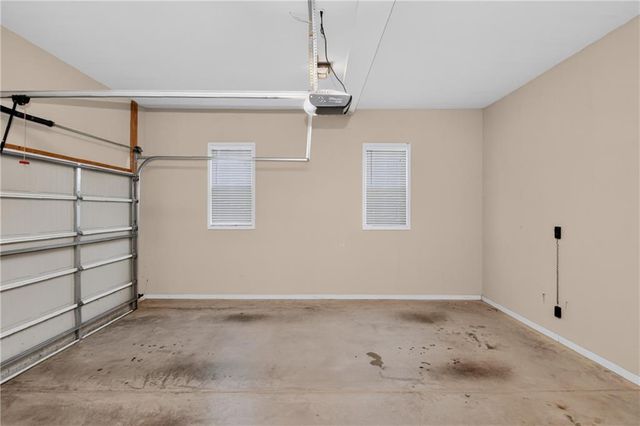 194 Palmer Court, Jefferson, GA 30549