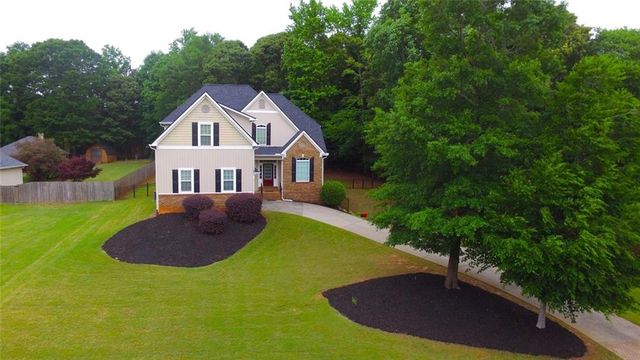 194 Palmer Court, Jefferson, GA 30549
