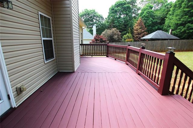 194 Palmer Court, Jefferson, GA 30549