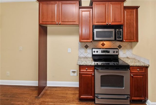 194 Palmer Court, Jefferson, GA 30549
