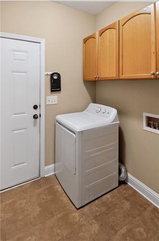 194 Palmer Court, Jefferson, GA 30549