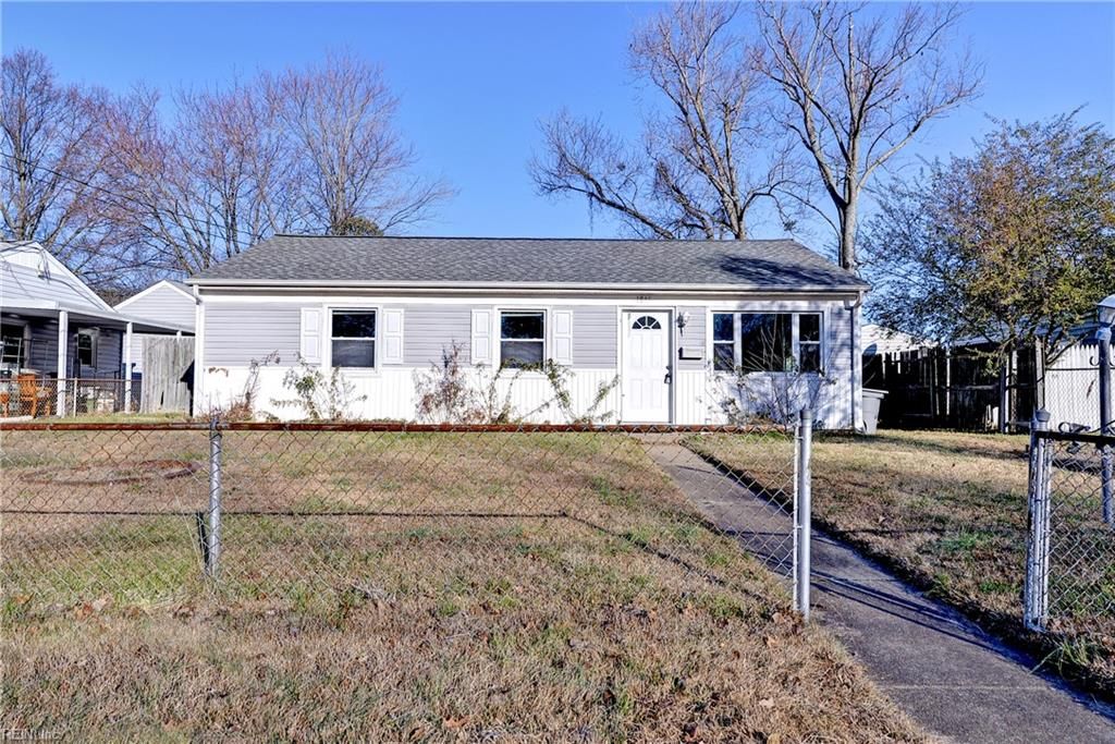 1845 Kensington DR, Hampton, VA 23663