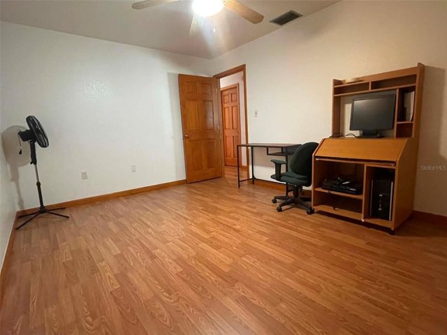 17530 SE HIGHWAY 452, Umatilla, FL 32784