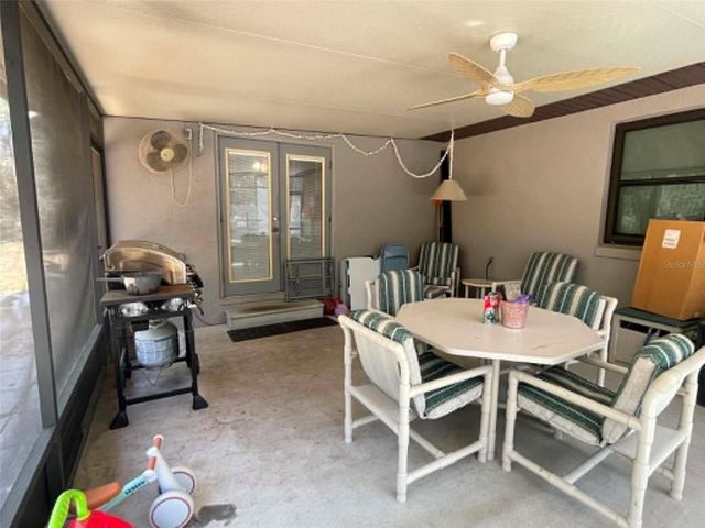 17530 SE HIGHWAY 452, Umatilla, FL 32784