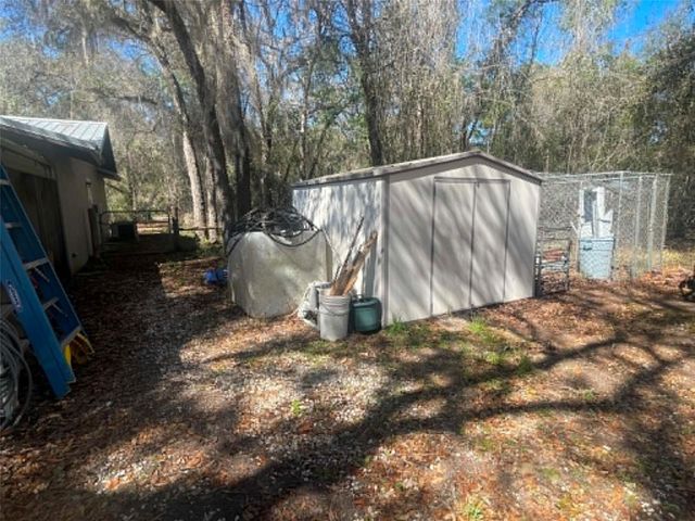 17530 SE HIGHWAY 452, Umatilla, FL 32784