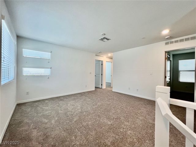 8003 Adelaide Hills Street, Las Vegas, NV 89113