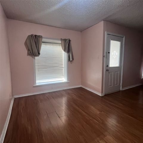 2521 Broadview Street, Greenville, TX 75402