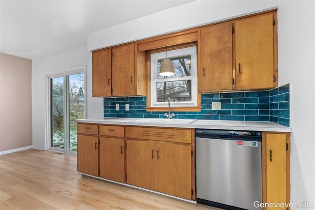 4252 Lester Drive, Grand Rapids, MI 49525