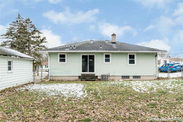 4252 Lester Drive, Grand Rapids, MI 49525