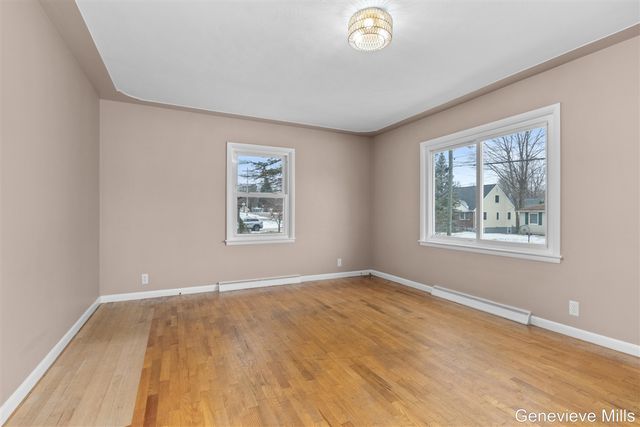 4252 Lester Drive, Grand Rapids, MI 49525