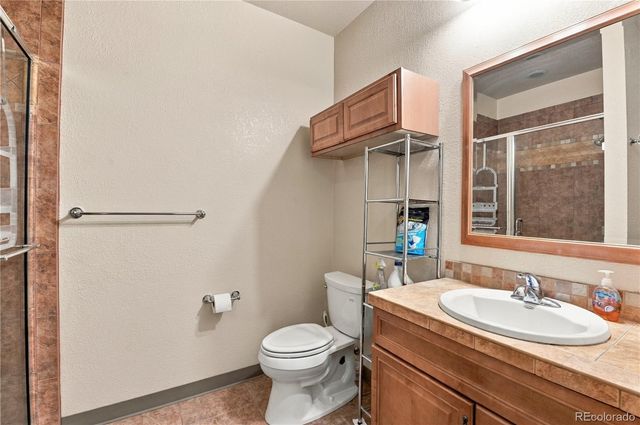 5735 Windridge Point, Colorado Springs, CO 80908