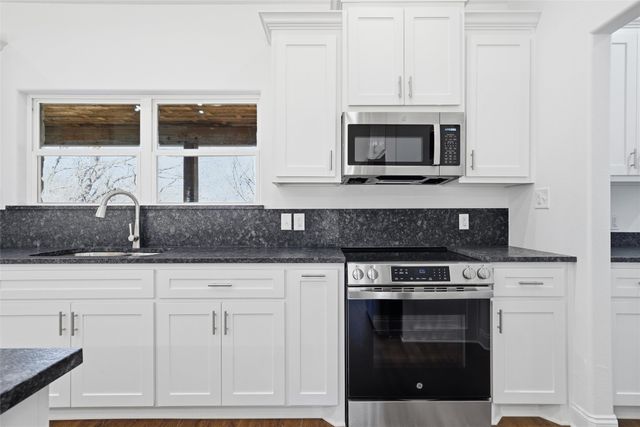 1698 Rogers Hill, Waco, TX 76705