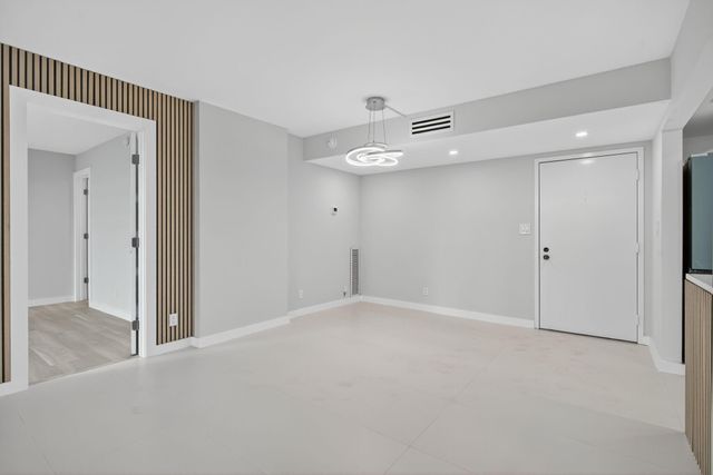525 N OCEAN Boulevard 422, Pompano Beach, FL 33062