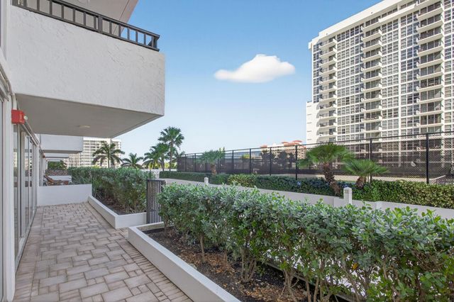 525 N OCEAN Boulevard 422, Pompano Beach, FL 33062