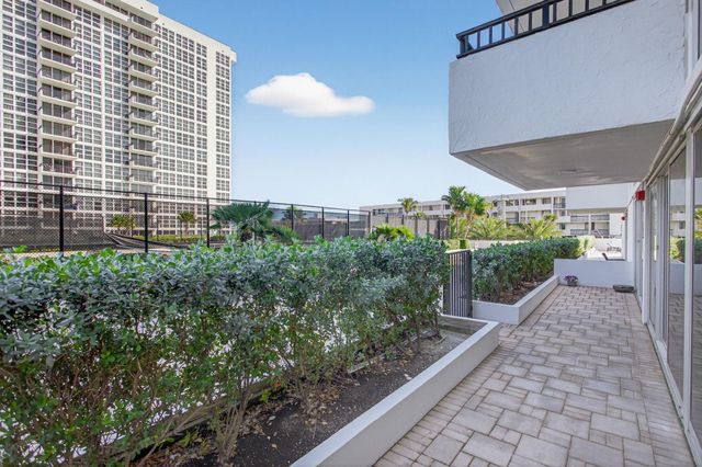 525 N OCEAN Boulevard 422, Pompano Beach, FL 33062
