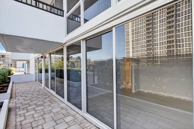 525 N OCEAN Boulevard 422, Pompano Beach, FL 33062