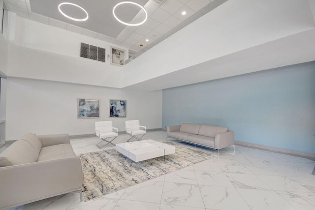 525 N OCEAN Boulevard 422, Pompano Beach, FL 33062