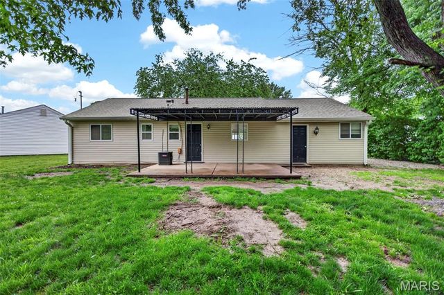 514 Eggering Drive, O'fallon, MO 63366