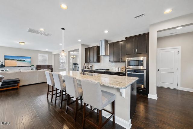 2430 Braxton Wood Lane, Apex, NC 27523