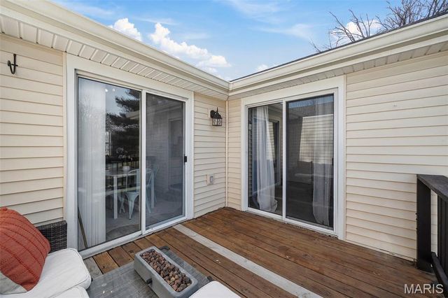 1513 Swallow Drive, St Louis, MO 63144