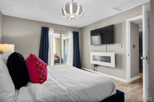 1513 Swallow Drive, St Louis, MO 63144