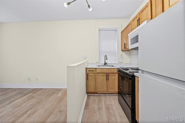 3511 Pennsylvania Avenue, St Louis, MO 63118