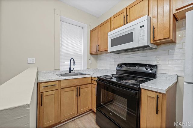 3511 Pennsylvania Avenue, St Louis, MO 63118