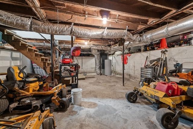 2751 Evins Mill Rd, Smithville, TN 37166