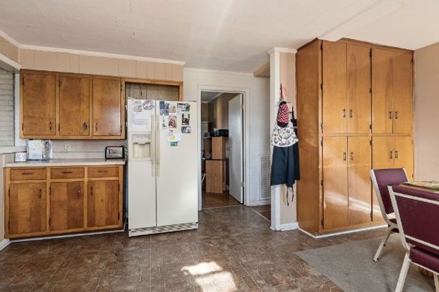 2751 Evins Mill Rd, Smithville, TN 37166