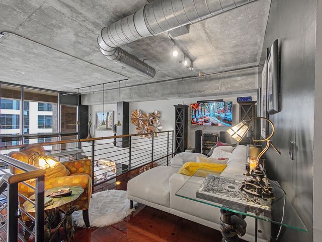 1999 Mckinney Avenue 1204, Dallas, TX 75201