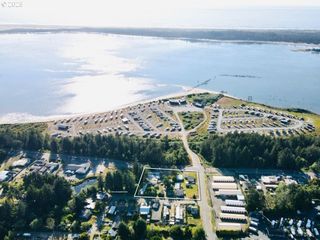 92392 CAPE ARAGO Hwy, Coos Bay, OR 97420