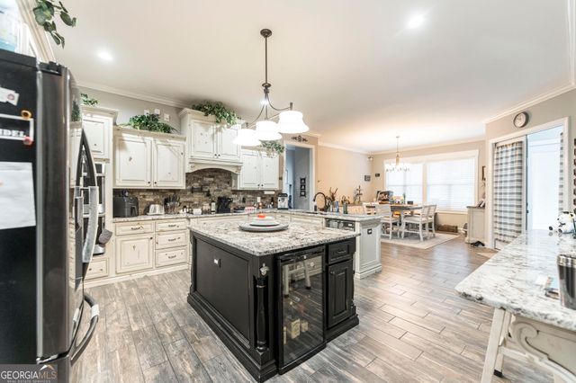 223 Yale Circle, Bonaire, GA 31005