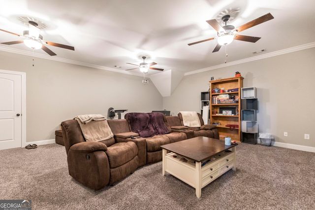 223 Yale Circle, Bonaire, GA 31005