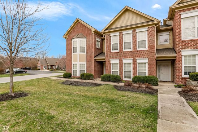 1626 Lacebark Drive A, Greenwood, IN 46143