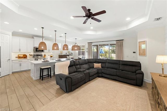 14544 Stern WAY, Naples, FL 34114