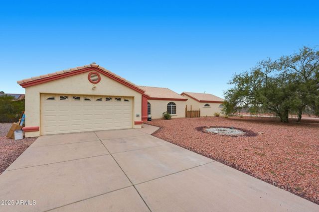 9561 W HARTIGAN Lane, Arizona City, AZ 85123