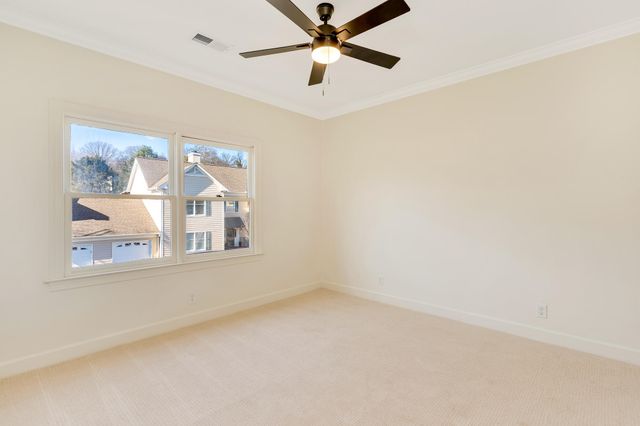 1213 Bridgewater Lane, Chattanooga, TN 37405
