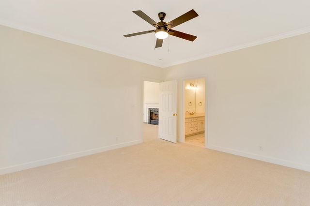 1213 Bridgewater Lane, Chattanooga, TN 37405