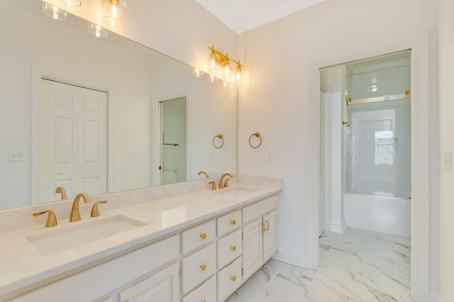 1213 Bridgewater Lane, Chattanooga, TN 37405