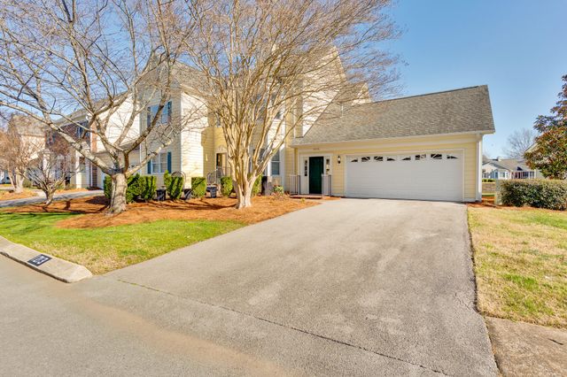1213 Bridgewater Lane, Chattanooga, TN 37405