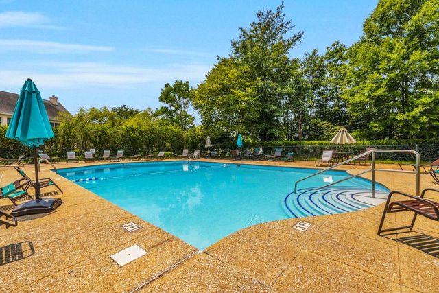 1213 Bridgewater Lane, Chattanooga, TN 37405