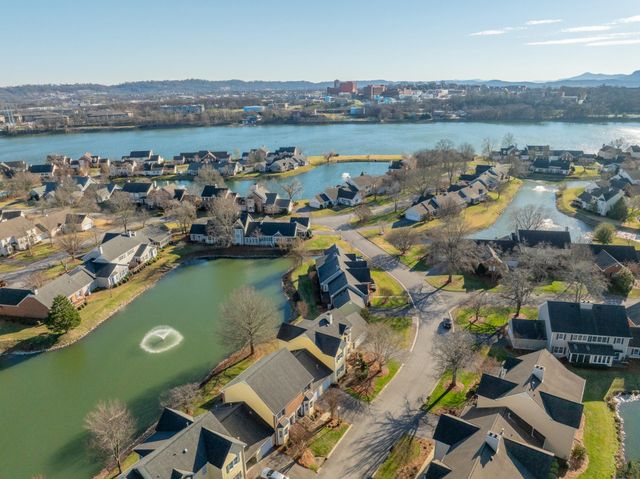 1213 Bridgewater Lane, Chattanooga, TN 37405