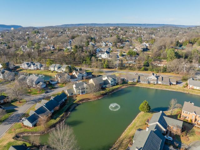 1213 Bridgewater Lane, Chattanooga, TN 37405