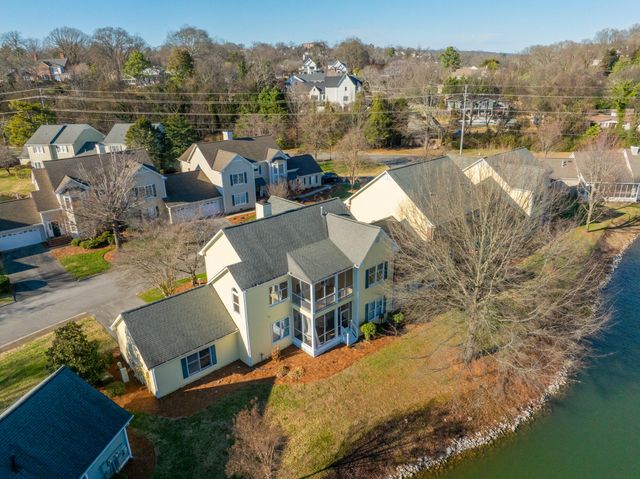 1213 Bridgewater Lane, Chattanooga, TN 37405