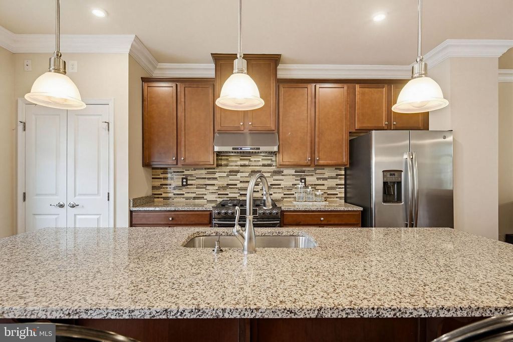 Image 11 of property listing at 10101 CAMPBELL BLVD, Middle River, MD 21220