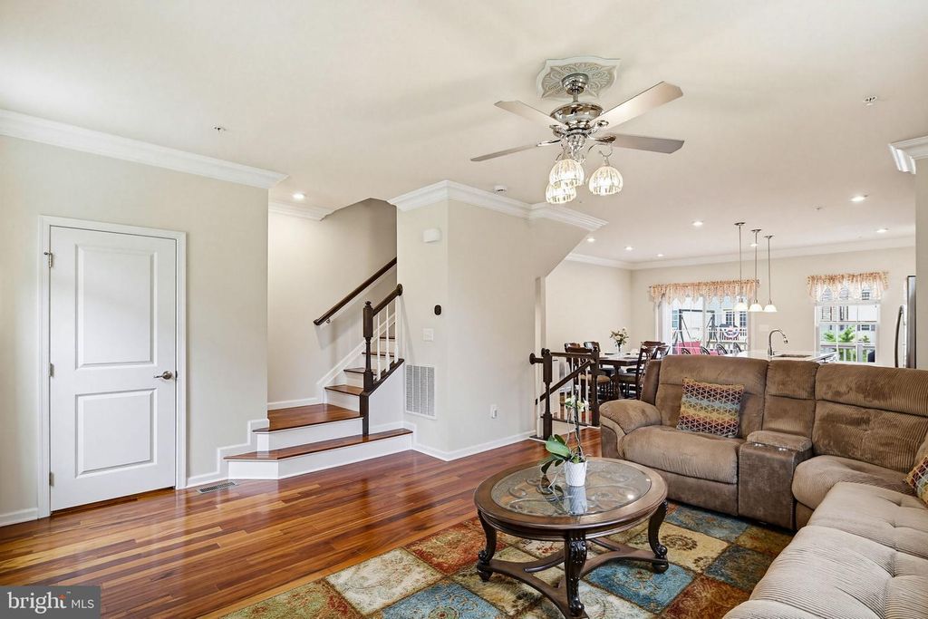 Image 17 of property listing at 10101 CAMPBELL BLVD, Middle River, MD 21220
